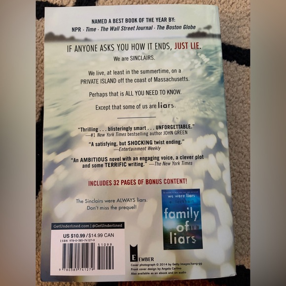 Paperback fiction bundle - Picture 3 of 3